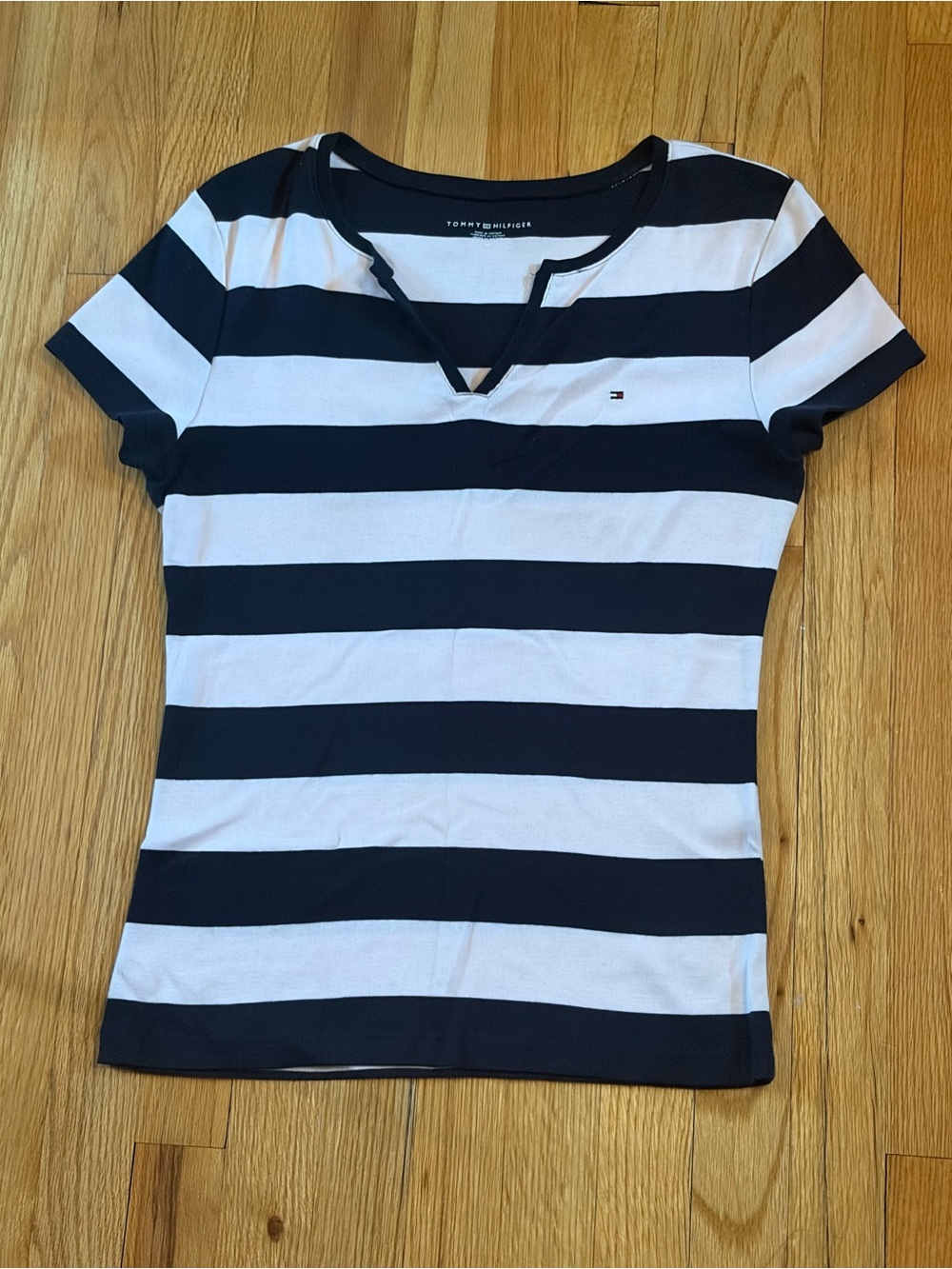 Tommy Hilfiger Women's Navy and Pink Striped Short Sleeve Top